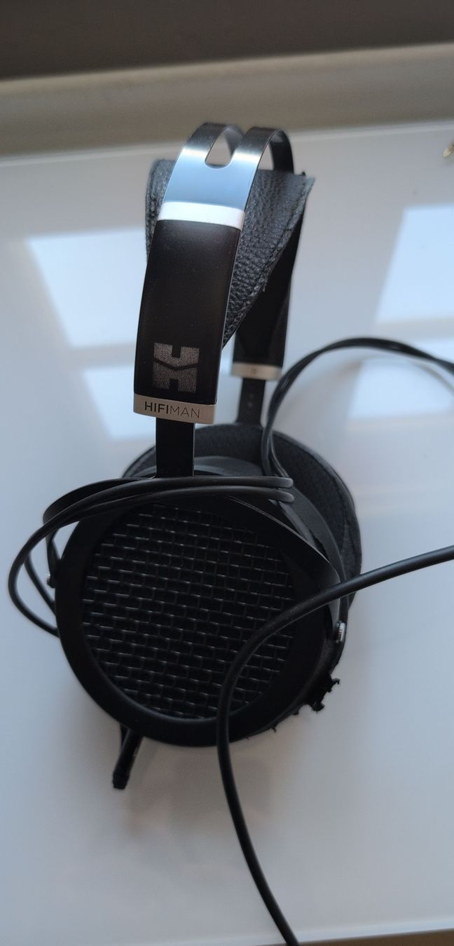 HiFiMan Cuffie: HIFIMAN Kopfhörer Over-Ear schwarz Gebraucht – Usato da Grüningen venduto da Nickyemolient