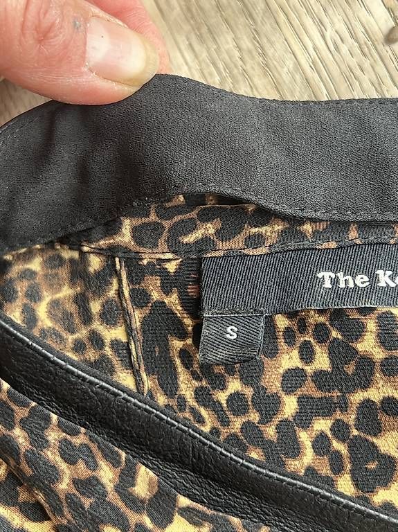 Kleider: Kooples seidenkleid S – Gebraucht aus kriens von inf_9fnc 4