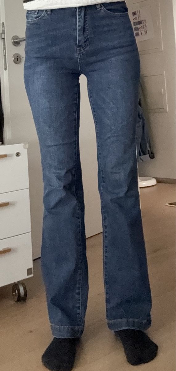 Jeans: Jeans La petite étoile 36 – Gebraucht aus Bulle von ste_t2ng 2
