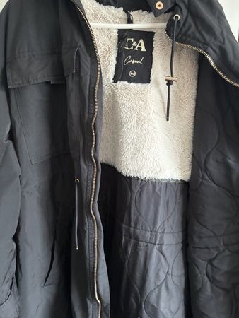 Mantel mit Kapuze
