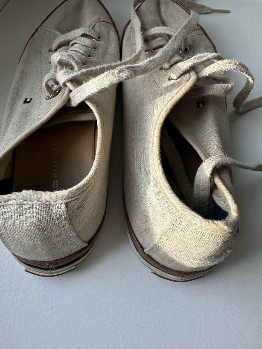 Tommy Hilfiger Damenschuhe: Beige brown trainers Tommy Hilfiger size 39 – Gebraucht aus Uster von Monika_OB 3