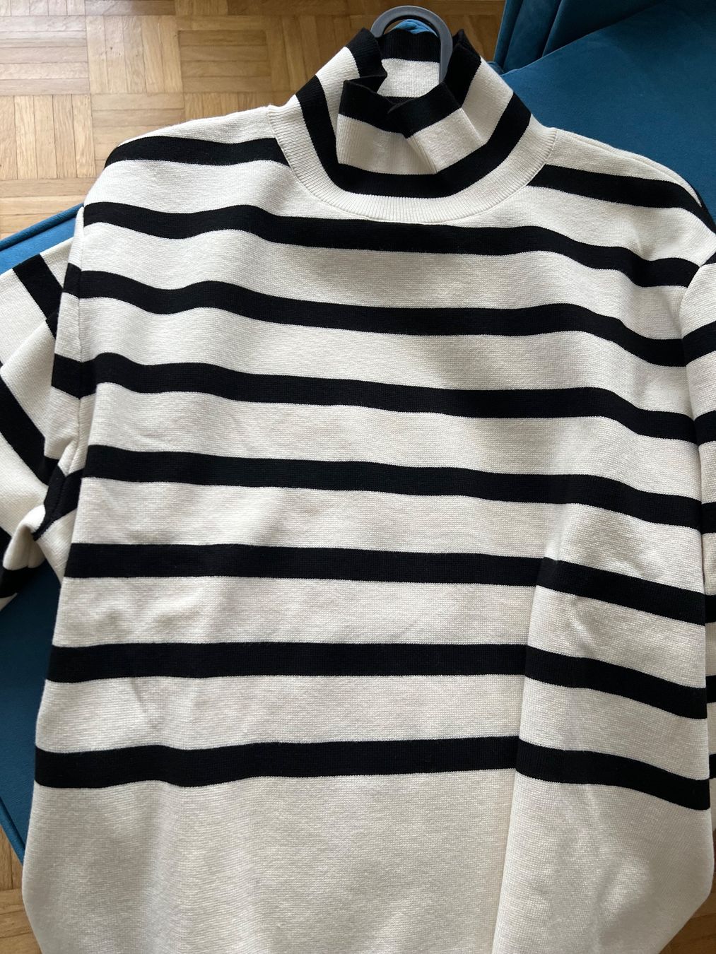 Maglioni & Felpe: NEU H&M Pullover mit Turtleneck / Größe M – Nuovo (secondo la descrizione) da Effretikon venduto da YaMn 3
