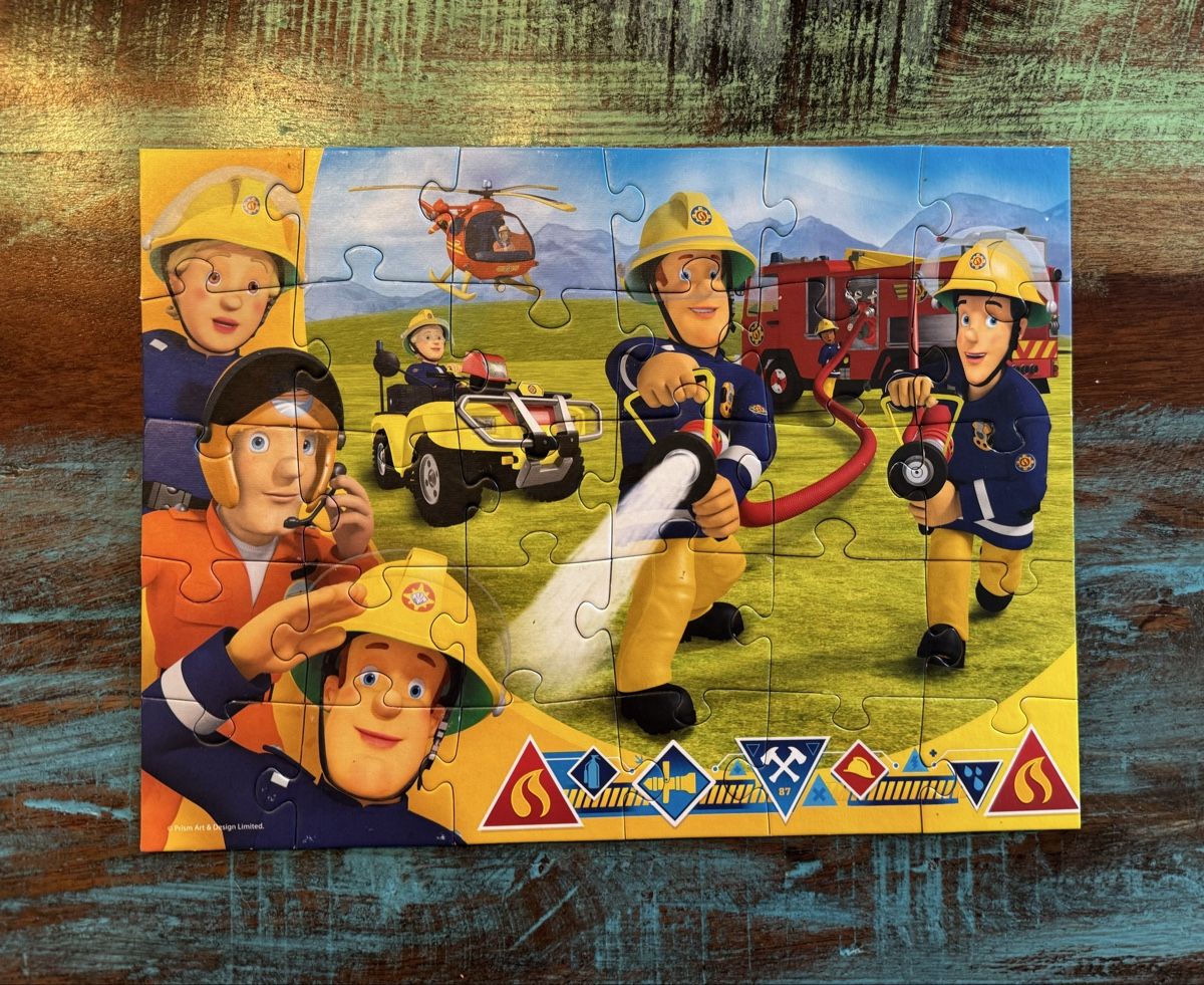 Puzzle: Puzzle "Feuerwehrmann Sam" 30 Teile, ab 3 Jahren – Usato da Flumenthal venduto da Krajan 1