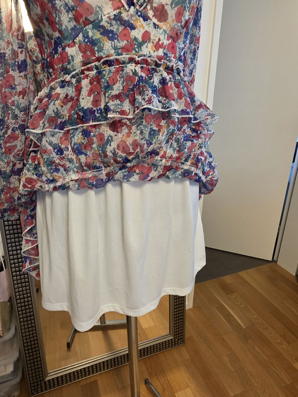 Vero Moda Kleider: Kleid Vero Moda Gr. S – Gebraucht aus Itingen von bea_bxv5 4