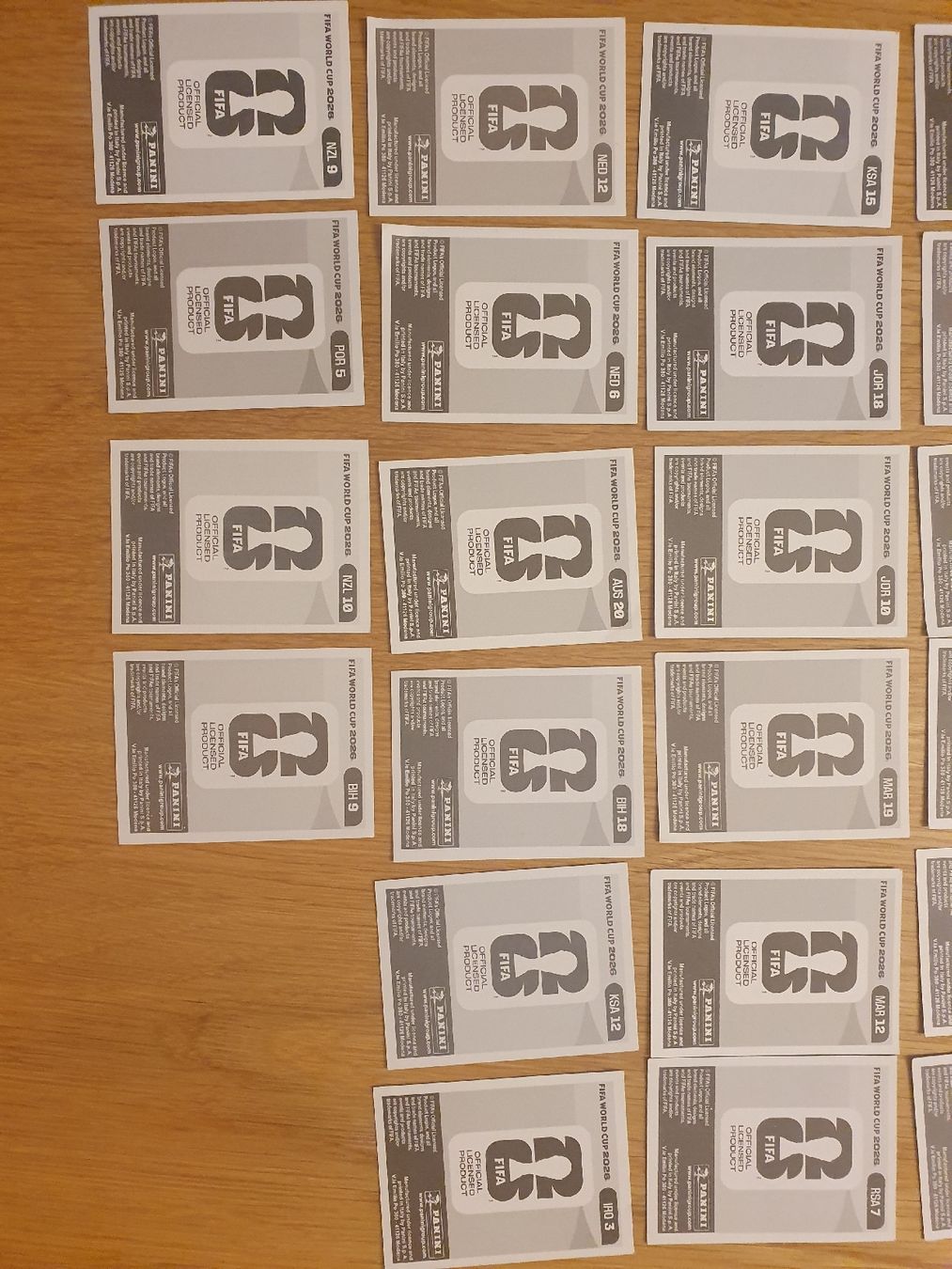 Panini Sammelbilder & Trading cards: diverse Paninis (blaue Hintergrund) – Neu und originalverpackt aus St.Gallen von Avena135 3