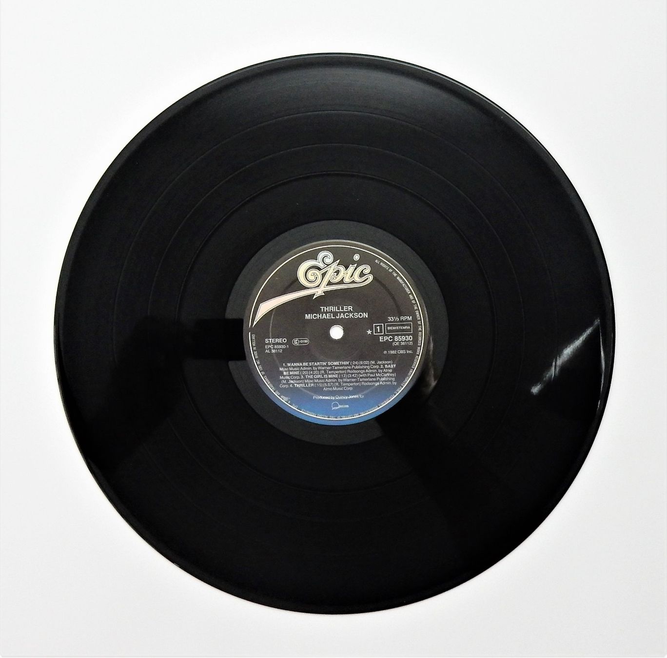 Schallplatten: LP Vinyl - Michael Jackson - Thriller - von 1982 – Gebraucht aus Alpnach Dorf von  6