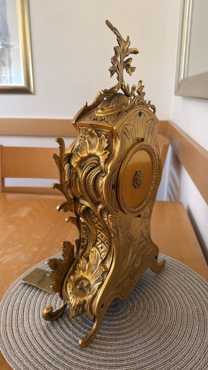 Orologi da terra & Orologi da parete: Antike Uhr, Messing mit Verzierung – Usato da Wollerau venduto da Loli-04 2