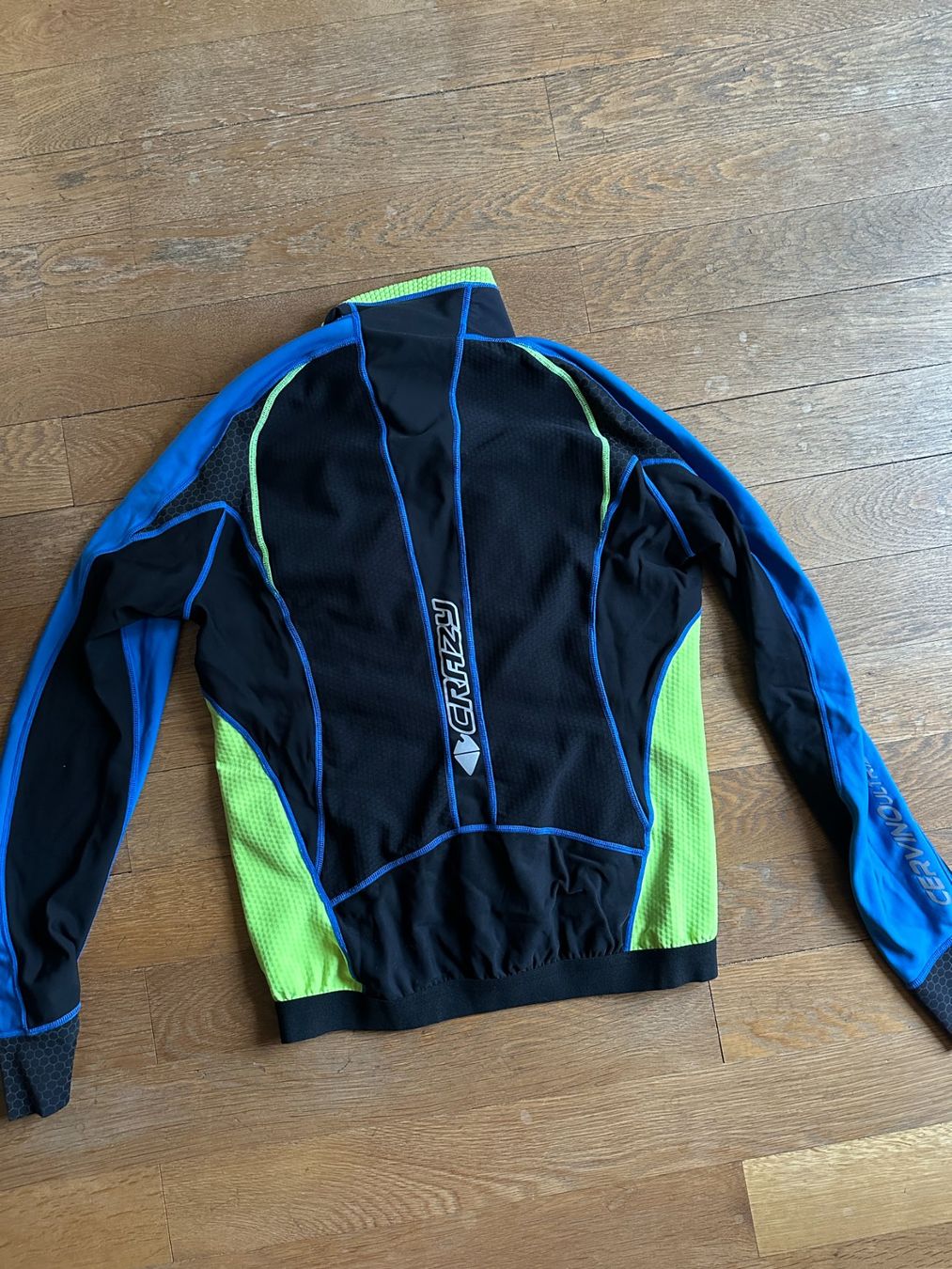 Vestes: Crazy Idea Trainingsjacke – D'occasion à Luzern par Johannas-flohmarkt 1