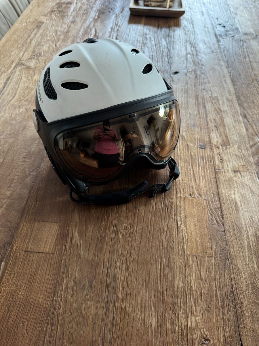 Helme: Skihelm mit Brille – Gebraucht aus Grüt (Gossau ZH) von Vuko44 1