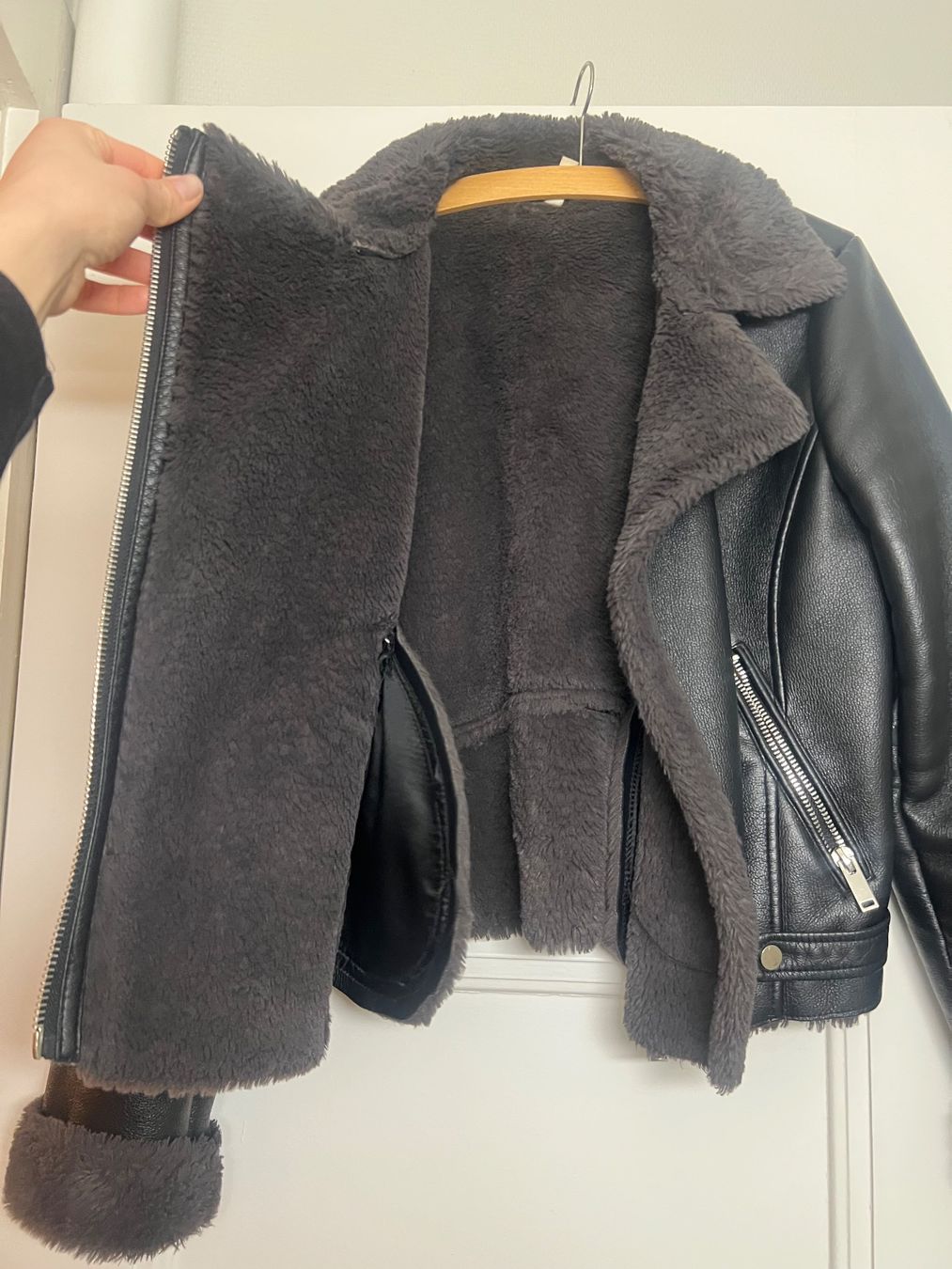 Mango Vestes: jacket from Mango in L – D'occasion à Lausanne par x_g_768c 7