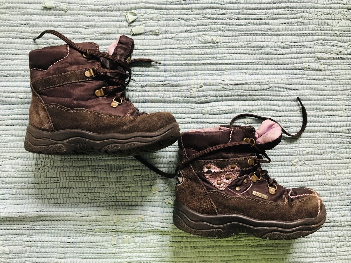 Scarpe per ragazze: Winterschuhe warm 24 – Usato da Basel venduto da rosna 1
