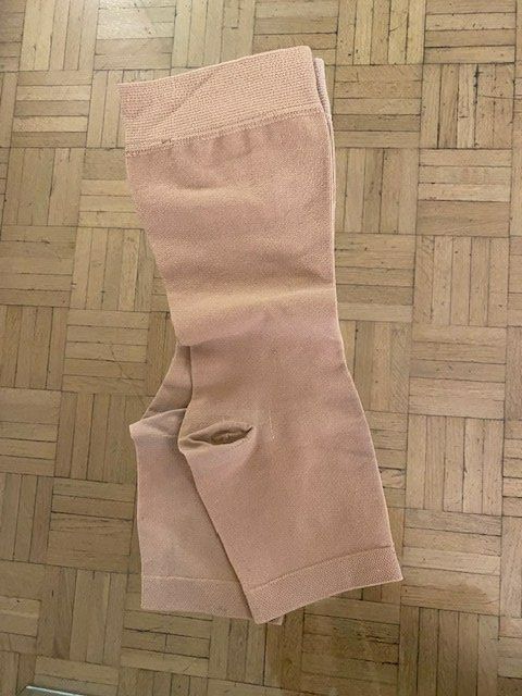 Sigvaris Calze: Kompressionsstrumpf beige – Usato da Zürich venduto da Berta016