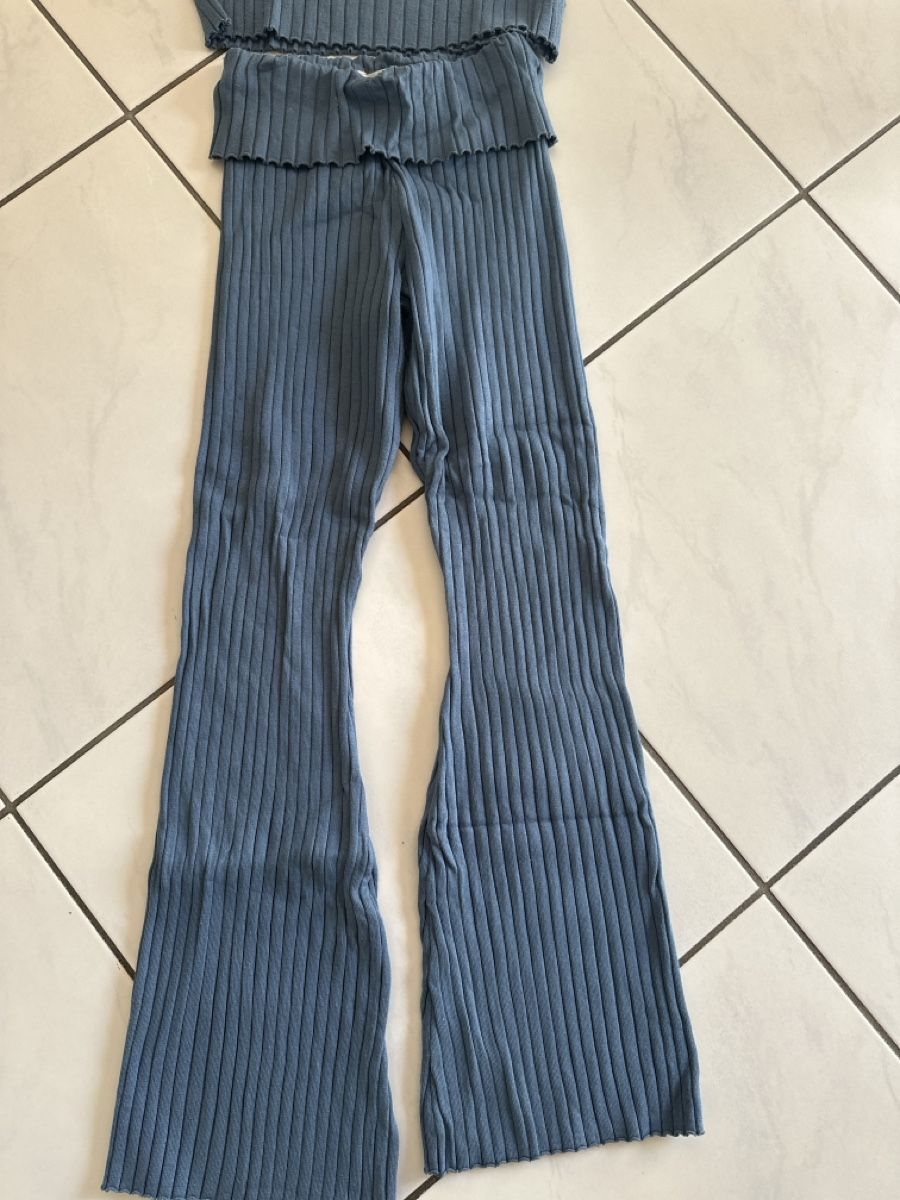 H&M Ensembles coordonnés: H&M Lounge Set blau Gr. 164 – D'occasion à Wileroltigen par torro11 1