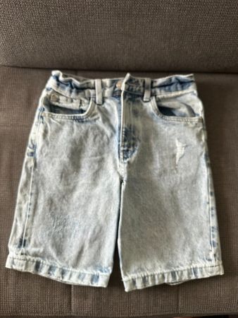 C&A kurze Jeans Slim Gr. 146