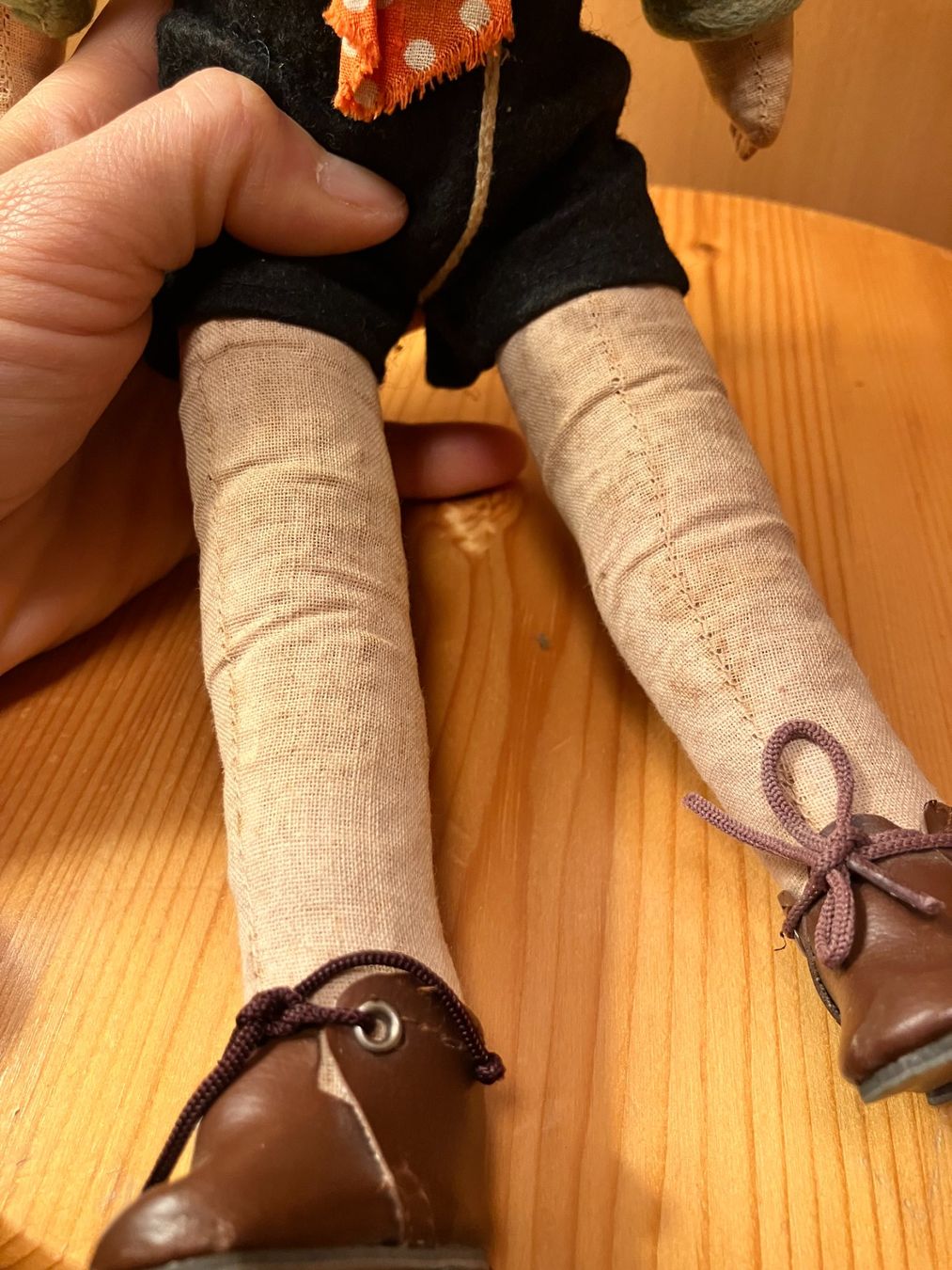 Bambole: Puppe: Junge, mit Stoffkörper, Sonnenberg, ca. 80 Jahre alt – Usato da Zürich venduto da ancillaschmidhauser 6