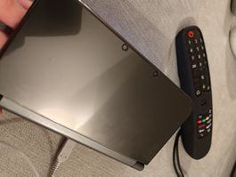 Special New Nintendo 3DS XL mit 256 GB + 4 Spiele Ladekabel