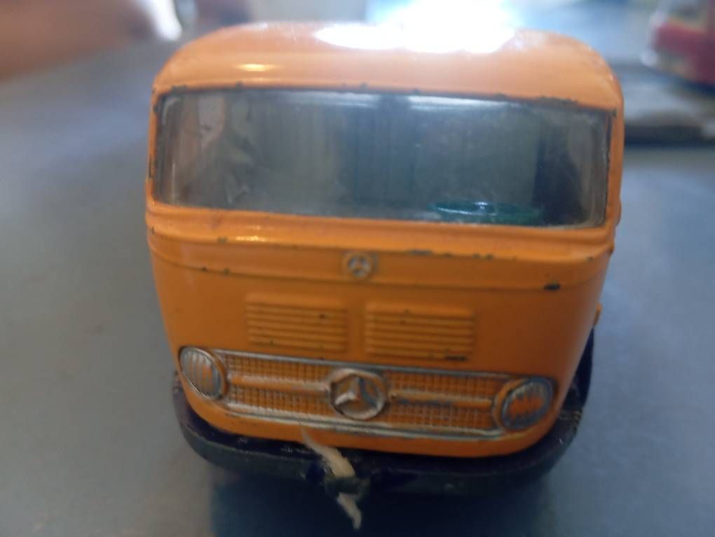 Giocattoli: Tekno Lastwagen Mercedes Benz – Usato da Basel venduto da Petergunn 2
