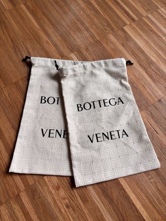 Bottega Veneta Staubbeutel. Neu!