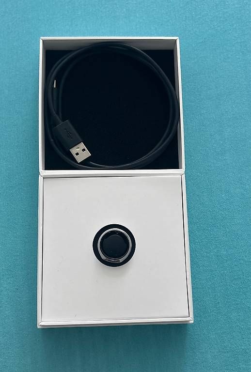 Anelli: Oura Ring Gen 3, Silver, Size 8 – Usato da Wädenswil venduto da Sladerach4 1