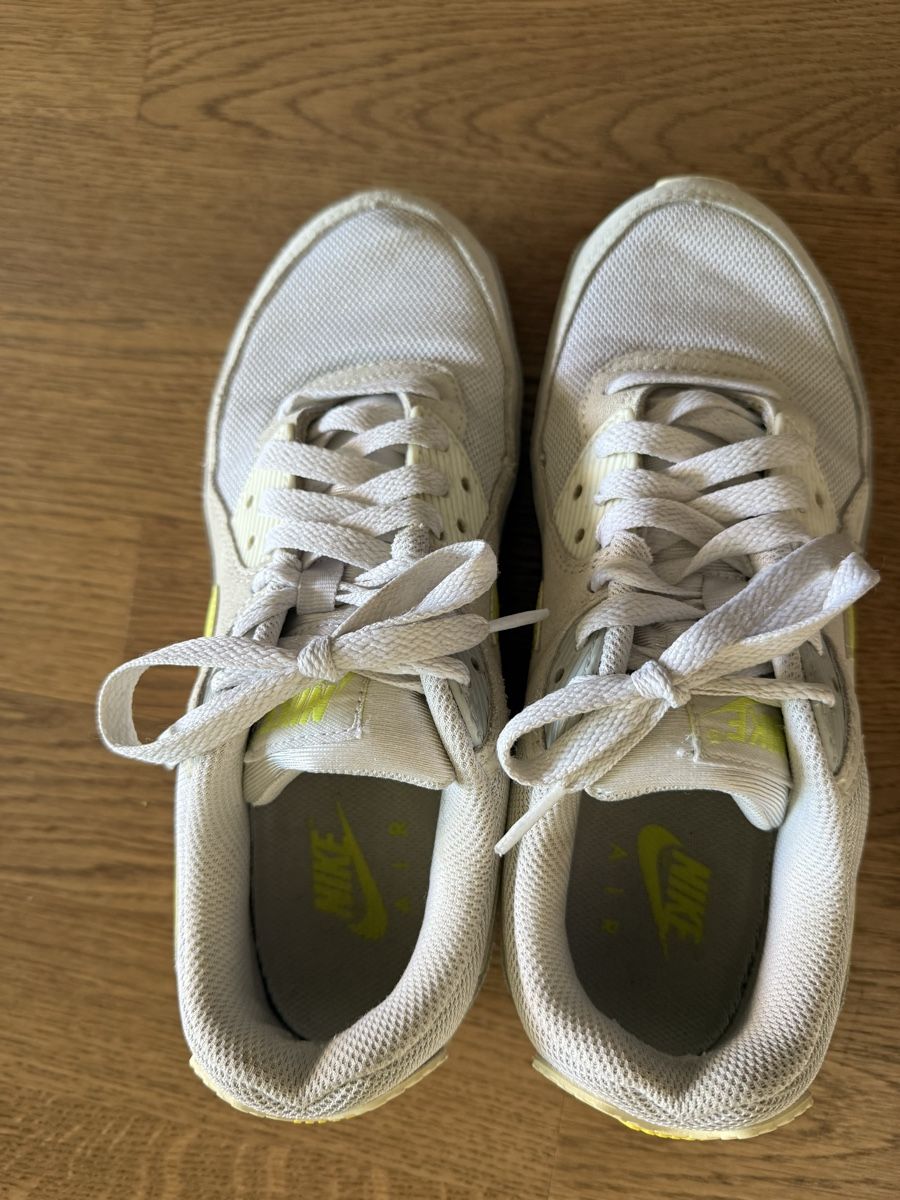 Nike Chaussures femmes: Nike Turnschuhe  – D'occasion à Schenkon par NaBr 3