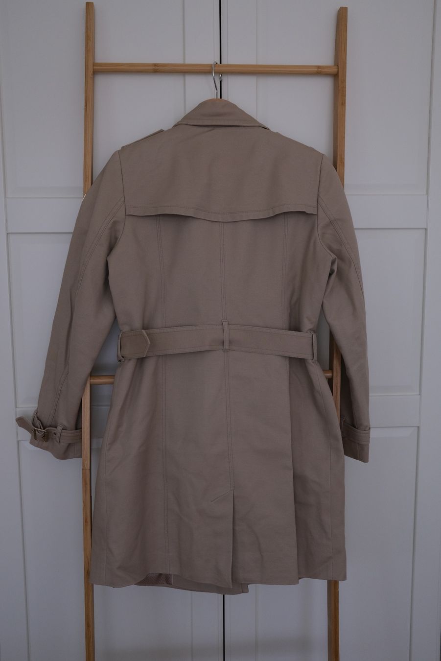 Esprit Cappotti: Trenchcoat - Esprit – Usato da Zürich venduto da val_5h5g 1