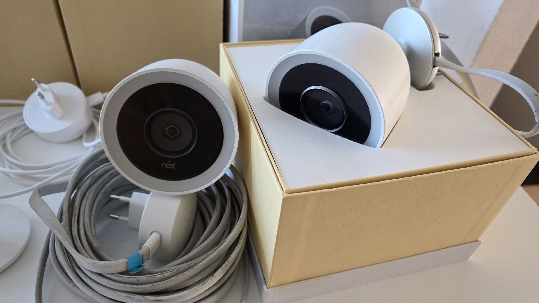Camcorder: Google Nest Cams – Gebraucht aus Cheyres von chechelo 1