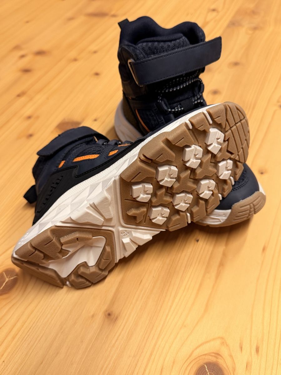 Bench Schuhe für Jungen: Bench Stiefel, neu, 33, Junge, blau – Neu und originalverpackt aus Wilen b. Wil von carpediem25 1
