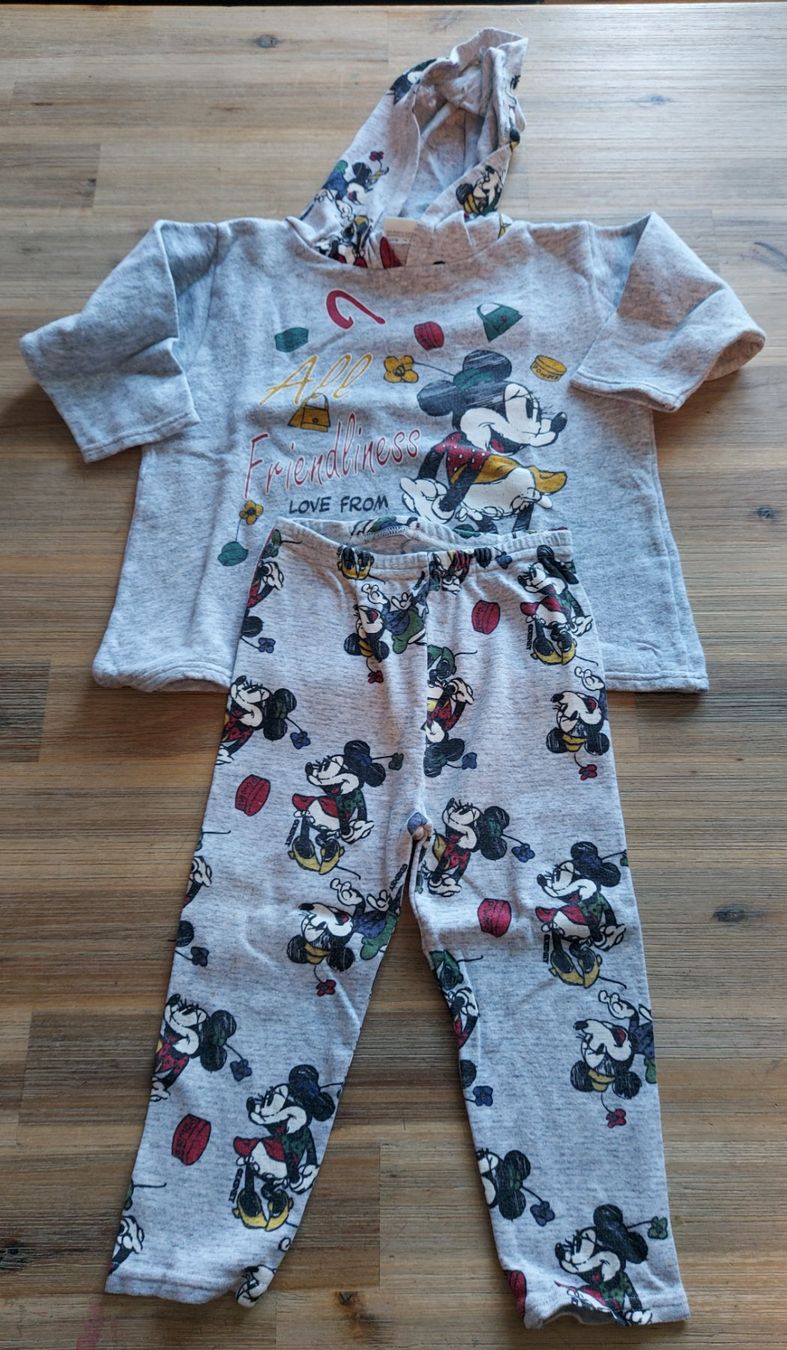 H&M Completi: Mädchen Set Minnie Mouse Grösse 86 von H&M – Usato da Basel venduto da Sinibini86