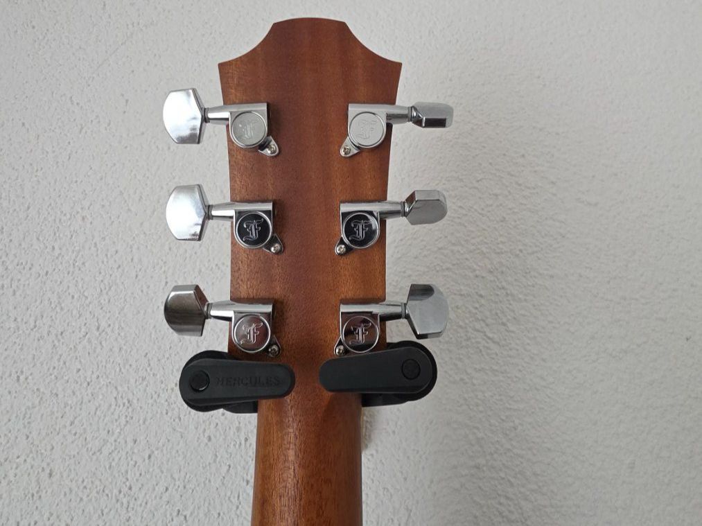 Strumenti musicali: FURCH Baritone Westerngitarre mit Tonabnehmer – Nuovo (secondo la descrizione) da Embrach venduto da Bele9 3