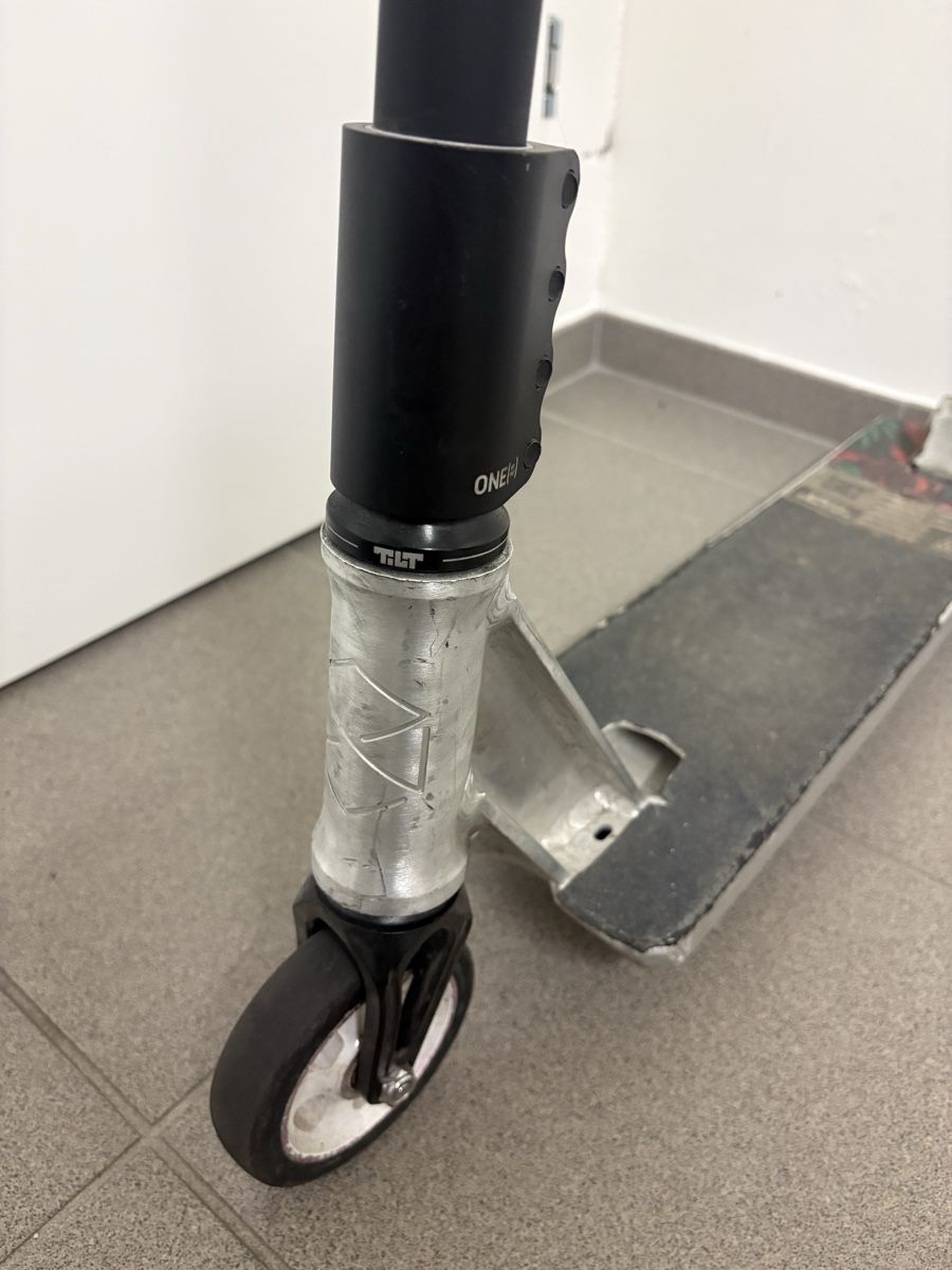 Kickboard: Scooter (Streetscooter) – Usato da Maienfeld venduto da jar_n9qt 1