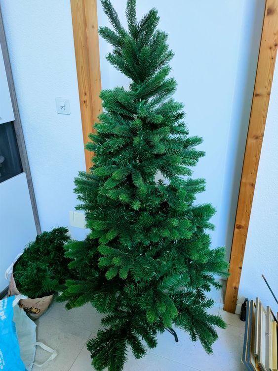 Weihnachtsbaum /Tannenbaum Künstlich Kaufen auf Ricardo