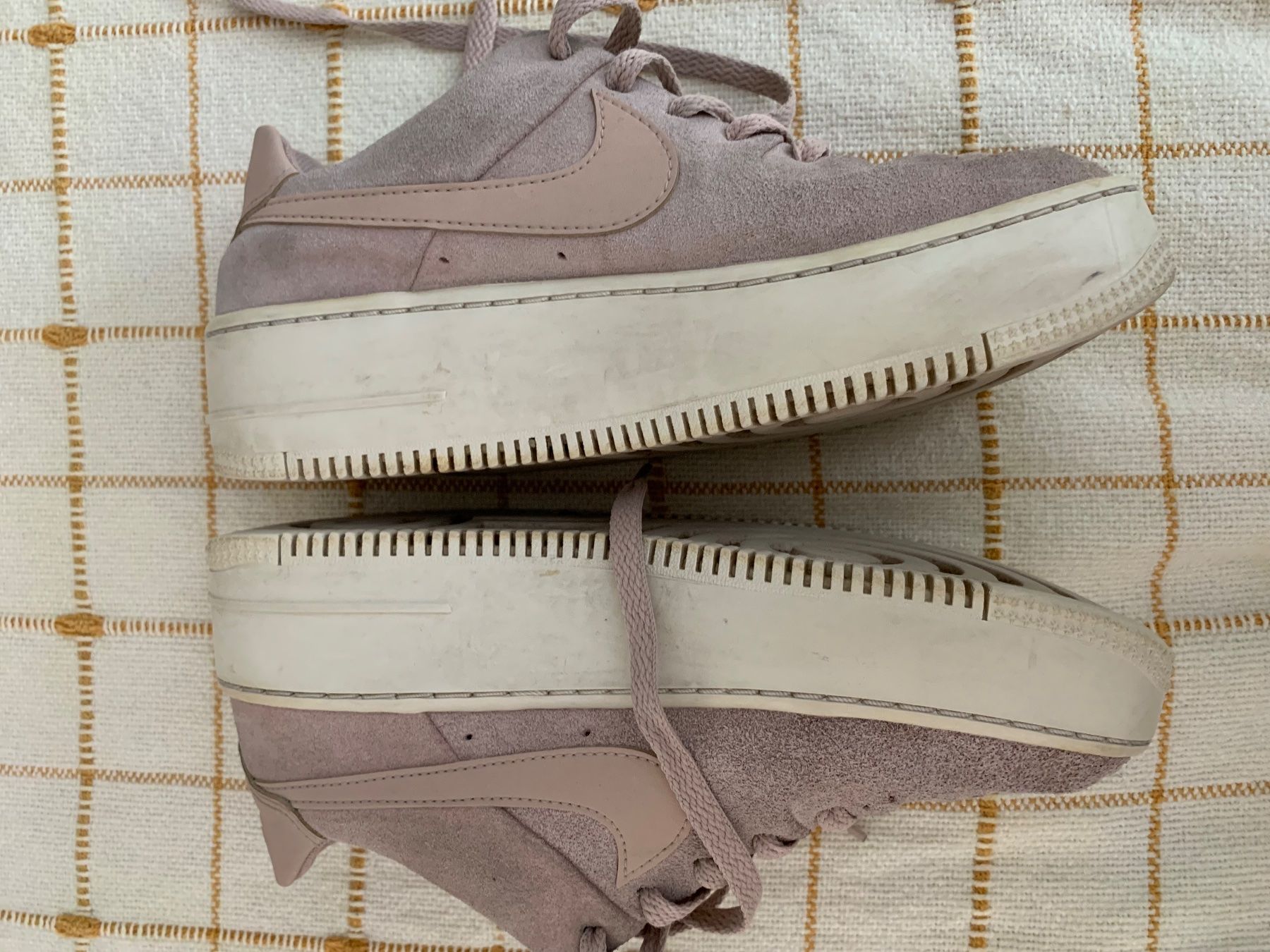 Nike Damenschuhe: Nike Air Force 1 Sneaker Grösse 36 – Gebraucht aus Ettingen von evs_6w9m 2