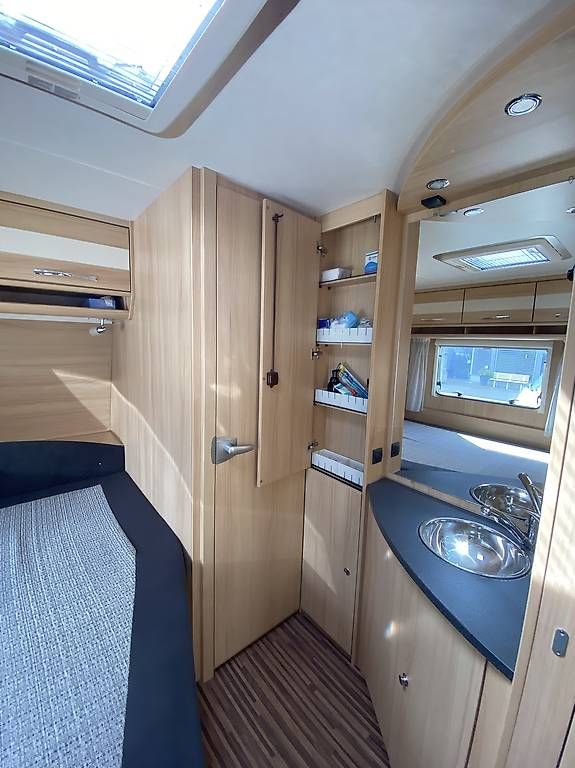 Anhänger: Wohnwagen Sunlight Capron C51K – Gebraucht aus Giswil von isearch 2