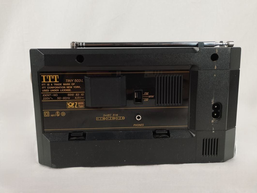 Radio: ITT Tiny 503-L Radio – Usato da Schübelbach venduto da Restwert_Schubelbach 6