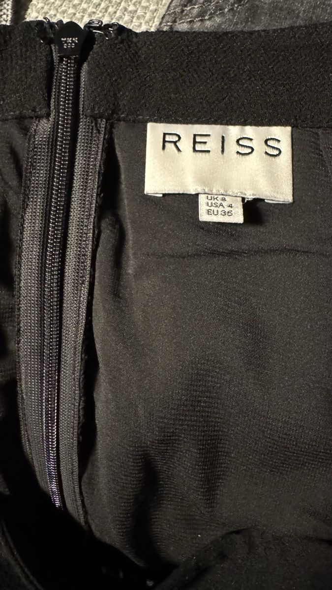 Röcke: Reiss Rock, Gr. 36, Schwarz, lasercut – Gebraucht aus Zürich von _luise_ 3