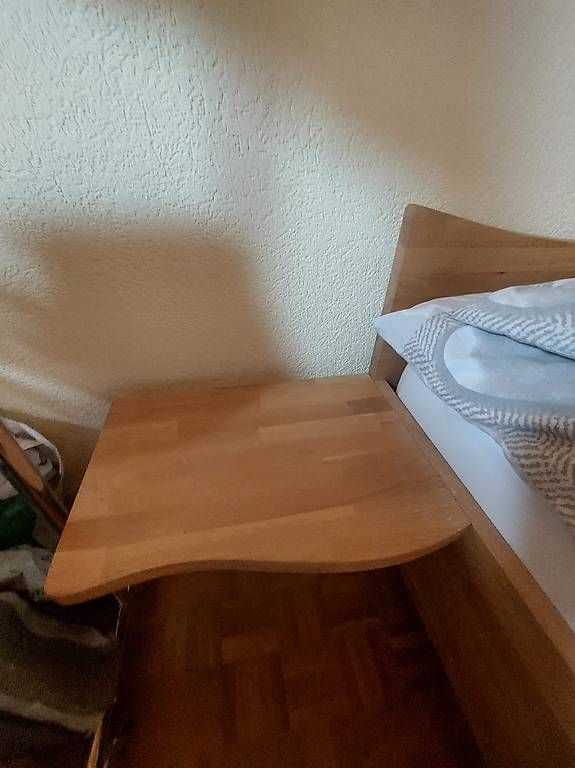 Letti: Altersbett höhenverstellbar, massgeschneidert – Usato da Spiez venduto da Podex 1