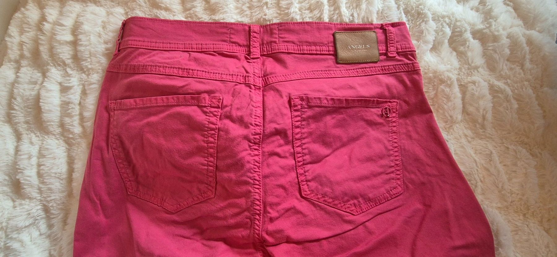 Angels Pantaloni: Pantalon Angels – Usato da Troistorrents venduto da ell_6fws 2