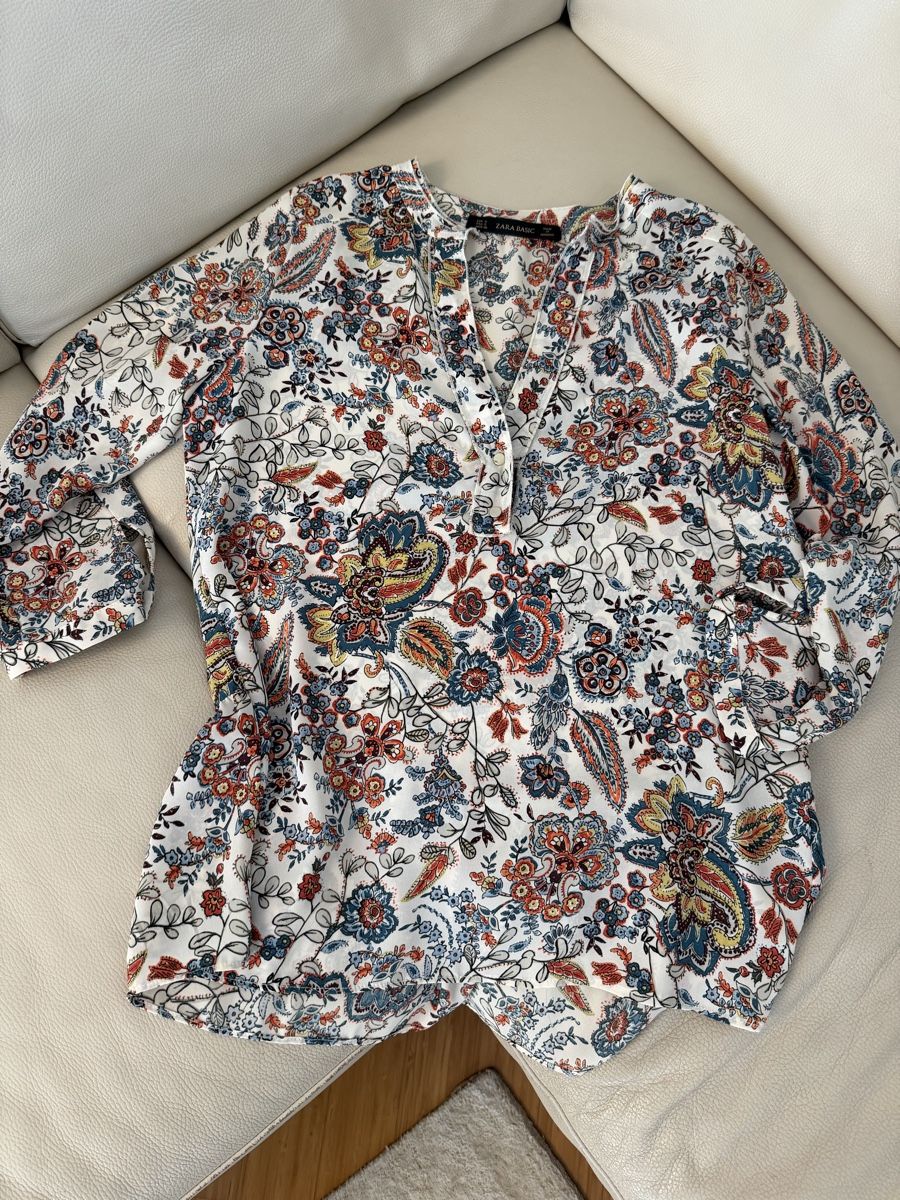 Zara Camicette: Zara Bluse Gr. S neuwertig – Nuovo (secondo la descrizione) da Wichtrach venduto da Adriana222