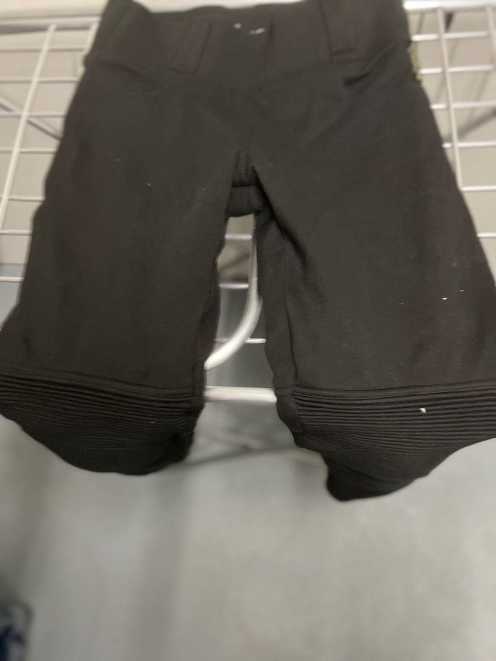 Pantaloni: Motorradhosen – Usato da Flamatt venduto da Auspuff1