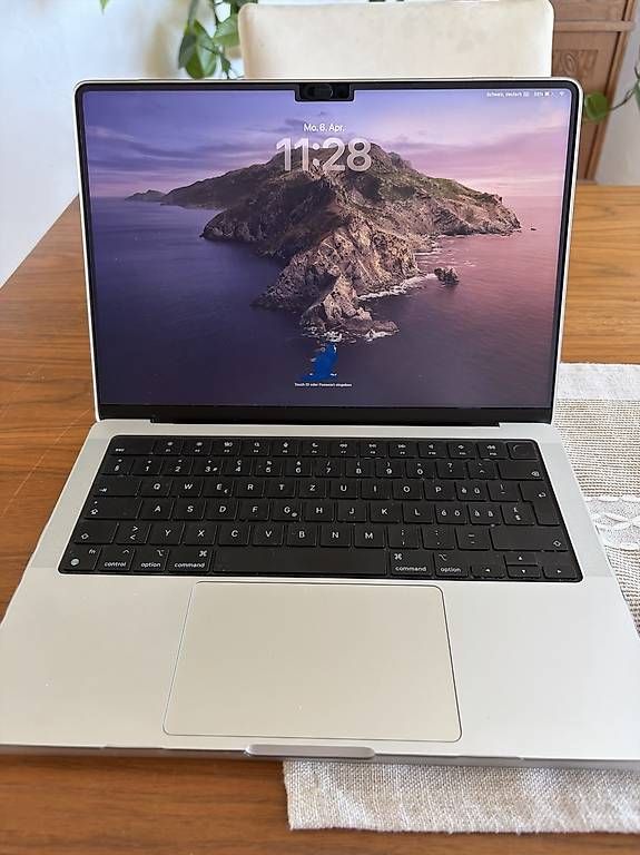 Apple Notebook: MacBook Pro 14  Apple M2 Pro, 16 GB RAM, 512 GB SSD – Usato da Bettwiesen venduto da enr_85wh