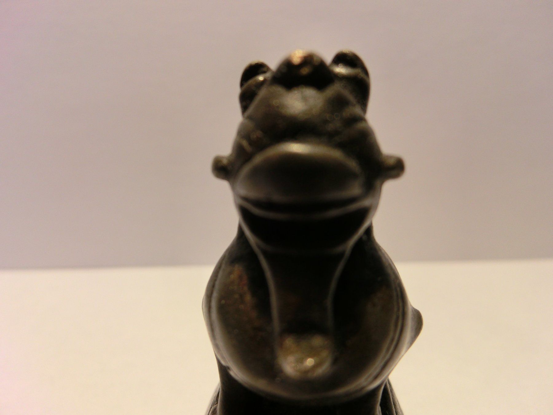 Statuette: ANTIKES OPIUM - GEWICHT – Usato da Basel venduto da wyba44 7