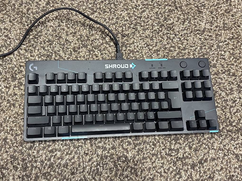 Maus: Logitech G PRO X  Shroud Edition – Gebraucht aus Ins von lui_7z8g