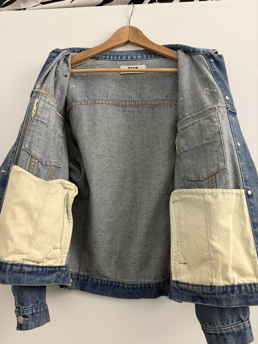 MSGM Giacche: Jeansjacke MSGM mit Schmucksteinen Grösse 38 blau – Usato da Mettmenstetten venduto da _4_YOU_ 5