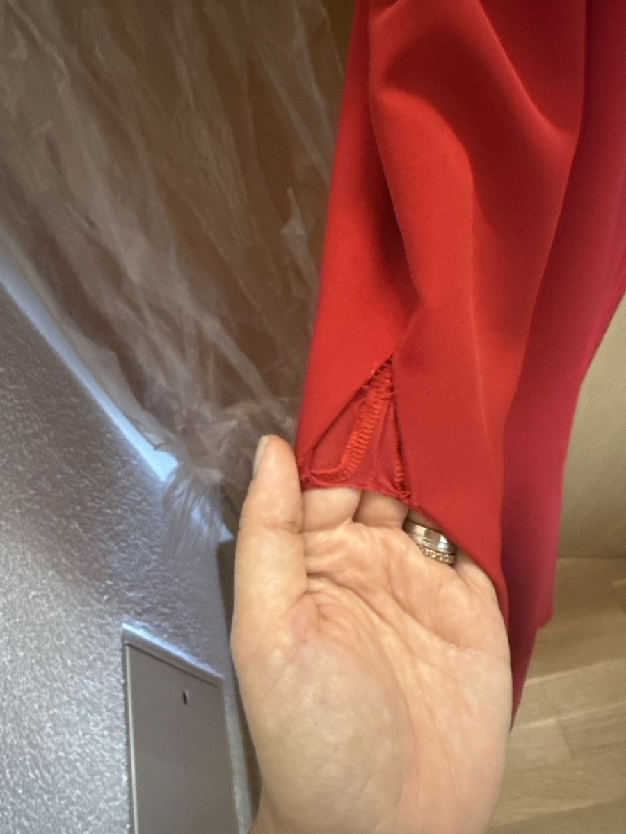 Vestiti: Marchesa Notte Red One-Shoulder Gown Size 4 – Usato da Zufikon venduto da mih_7rrx 3