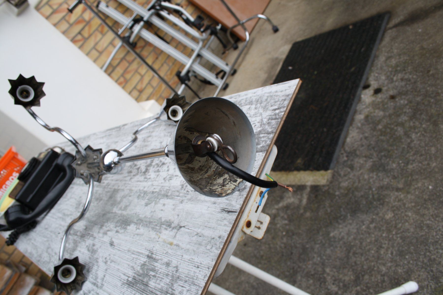 Lampade: VINTAGE LAMPE ANTIK? – Usato da Wauwil venduto da Pneuedy 8