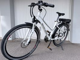 Zenith-Bikes Cross Road II E-Bike