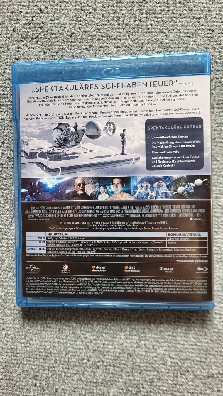 Tous les DVDs: Blu ray Oblivion mit Tom Cruise  – Neuf (Voir description) à Seon par wilson3 1