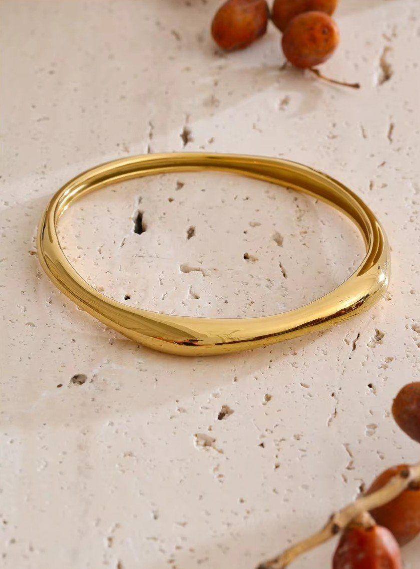 Bracciali & Braccialetti: Minimalist Irregular Shape Stainless Steel Bracelet – Nuovo e nell'imballaggio originale da Allschwil venduto da Jani_Banani 2