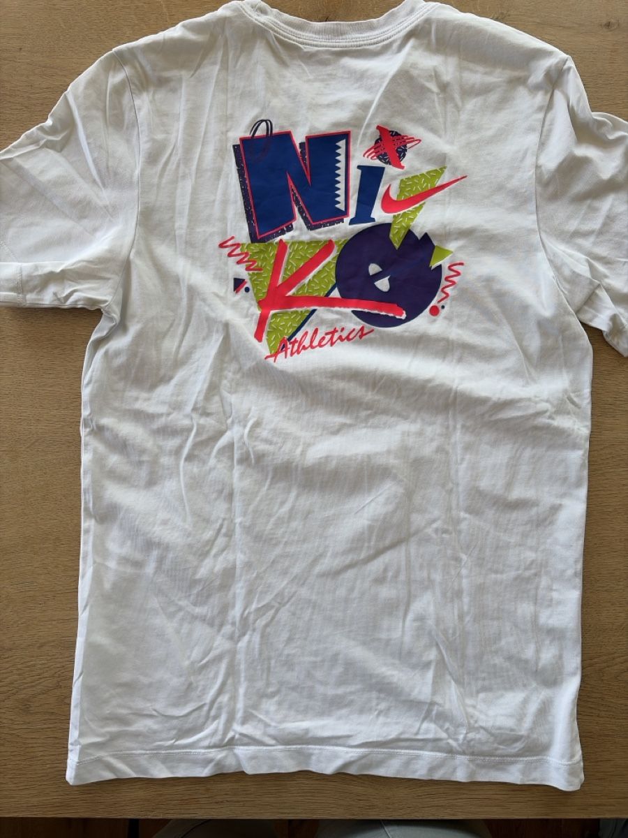 Lotti & Set di vestiti: Drei T Shirts Grösse S – Usato da speicher venduto da danicole 4