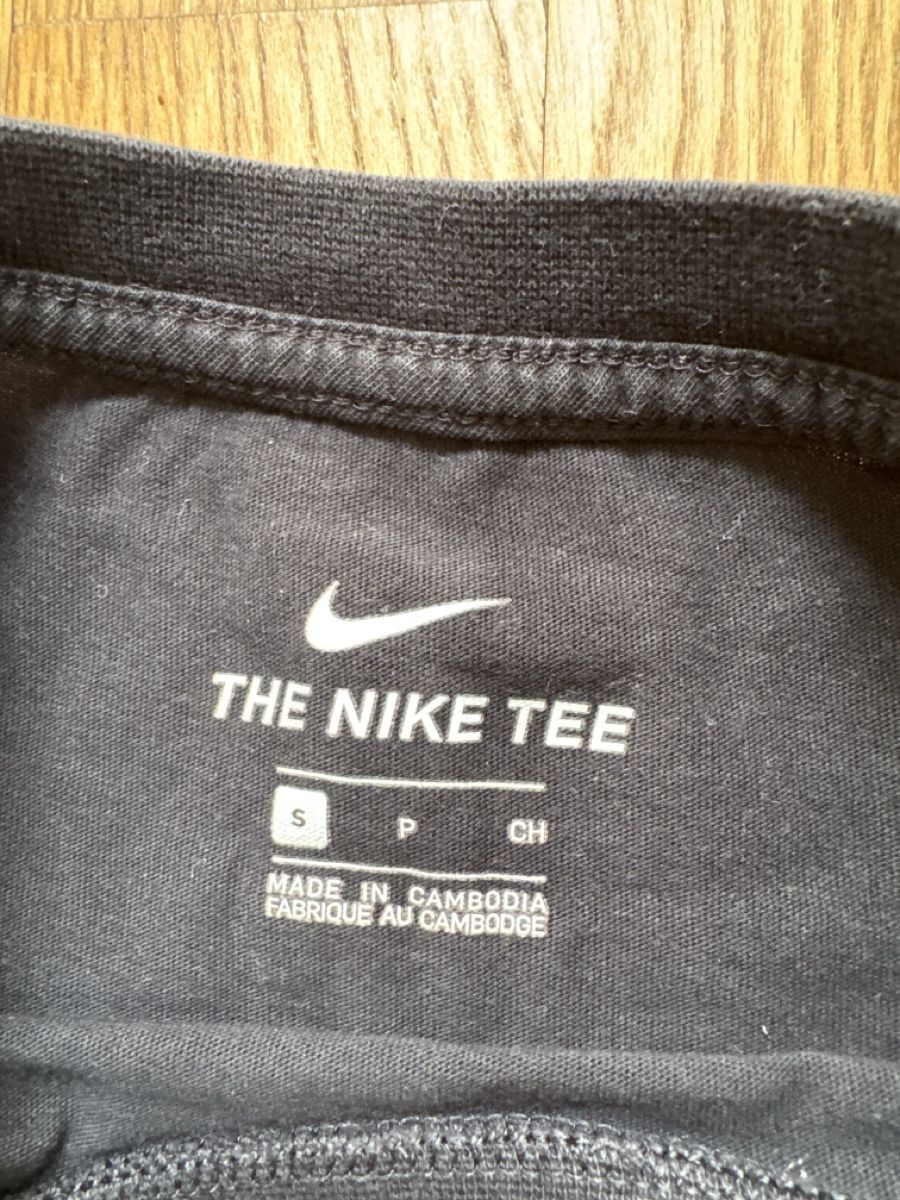 Nike T-shirt: Nike T-Shirt – Usato da Riedholz venduto da emm_22qn 2